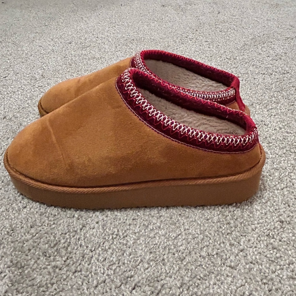 SHEIN Brown and Red Women's Slippers